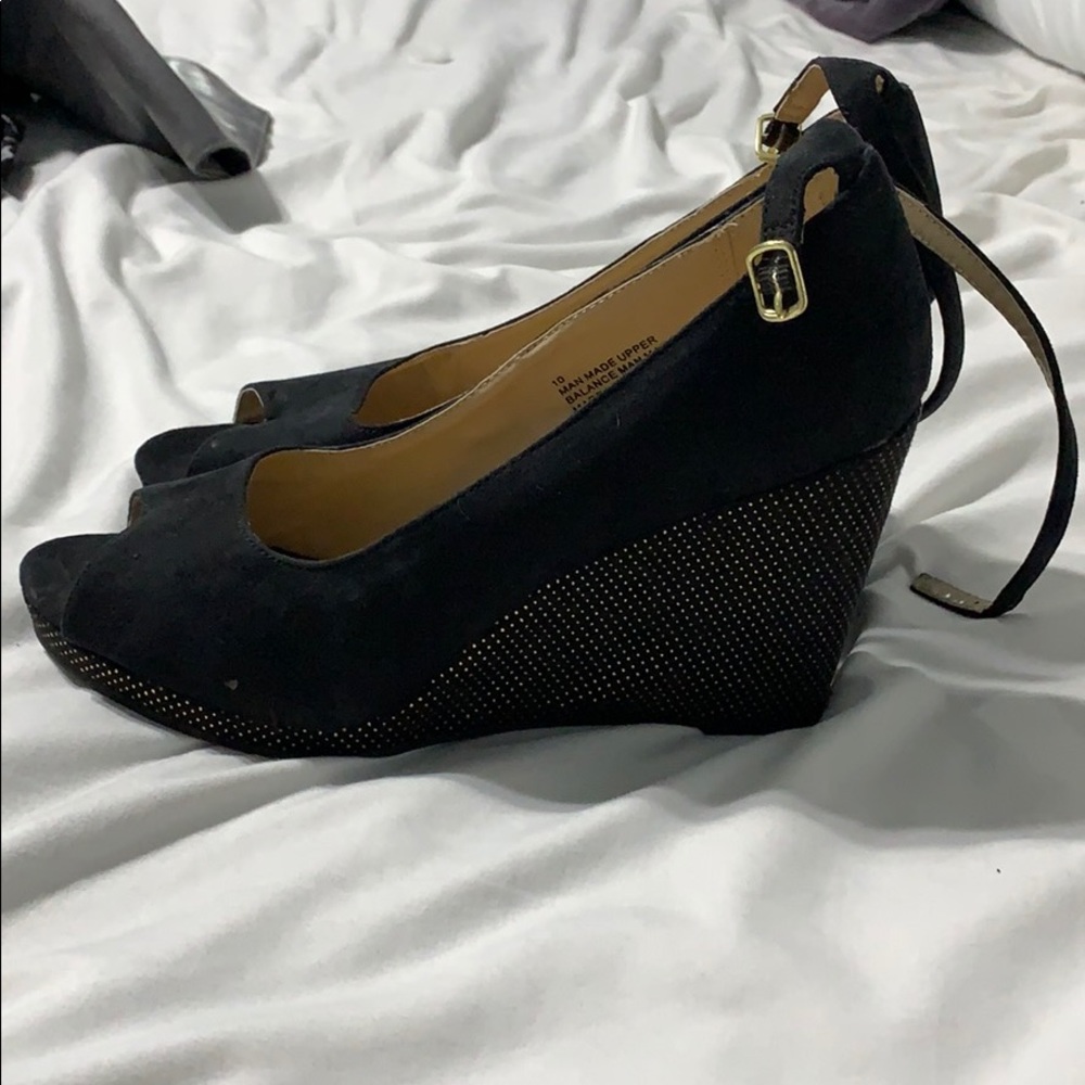 Torrid open toe wedges
